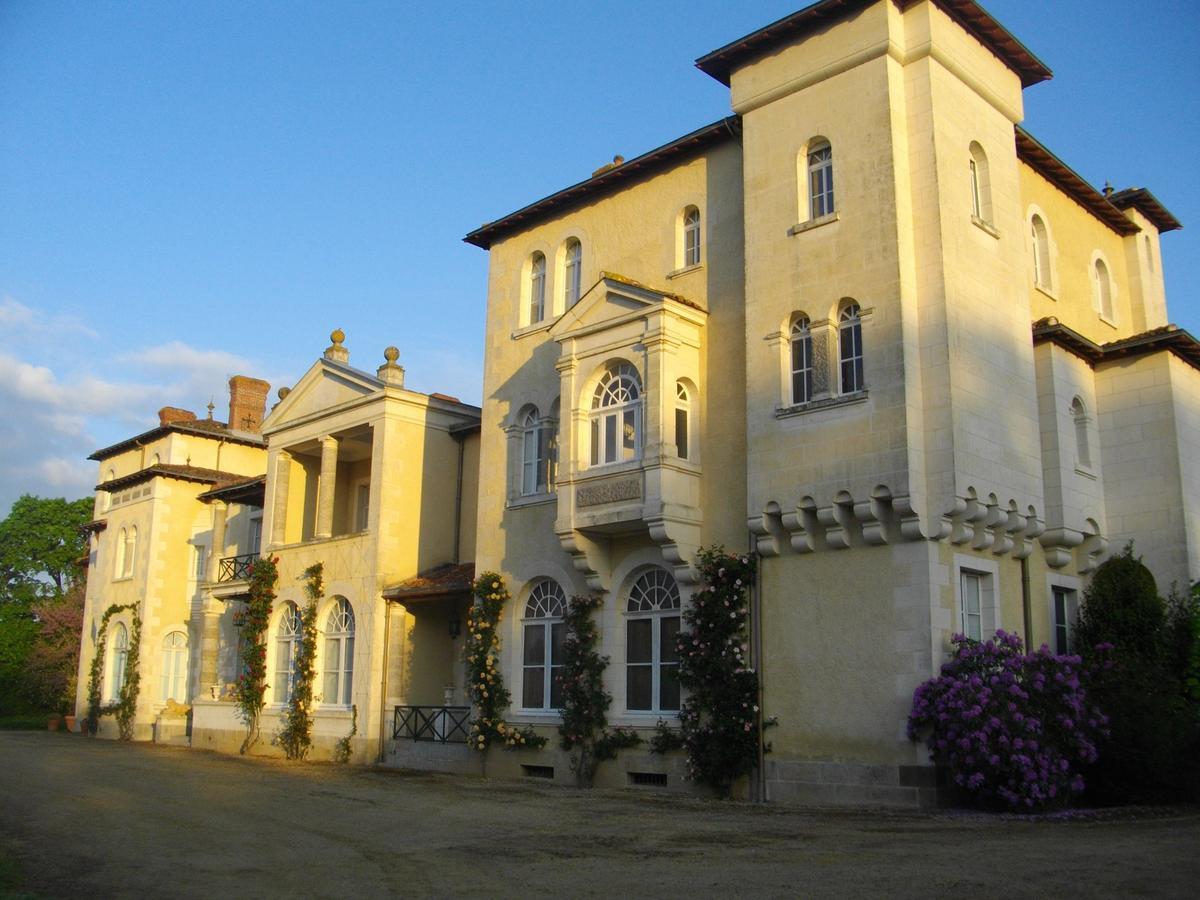 B&B Domaine De La Corbe Bournezeau Eksteriør billede